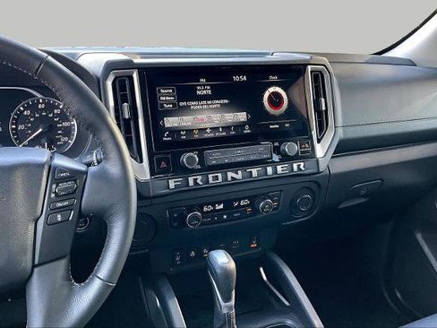 Certified 2025 Nissan Frontier SV w/ SV Convenience Package RWD image 7