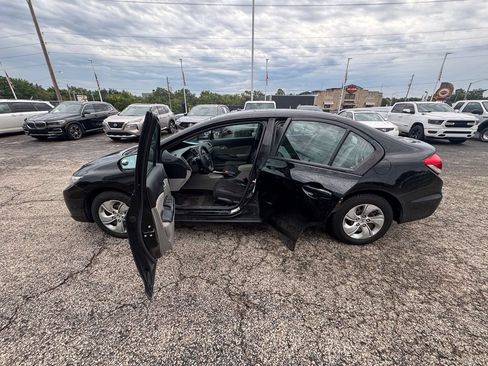 Used 2015 Honda Civic LX image 4