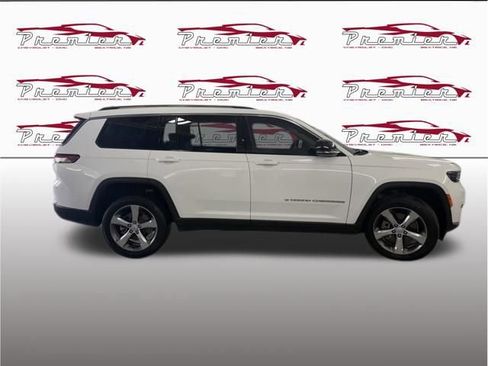 Used 2022 Jeep Grand Cherokee L Limited AWD/4WD image 9