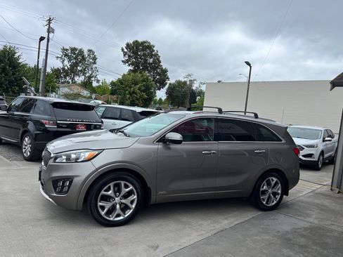 Used 2016 Kia Sorento SX AWD/4WD image 4