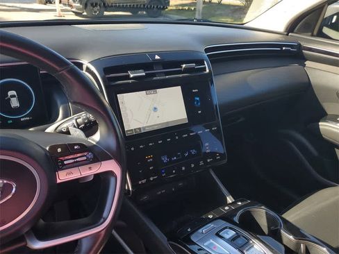 Used 2023 Hyundai Tucson SEL image 32