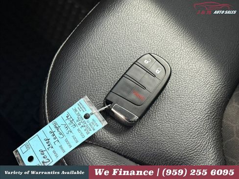 Used 2021 Jeep Compass Latitude w/ Convenience Group FWD image 32