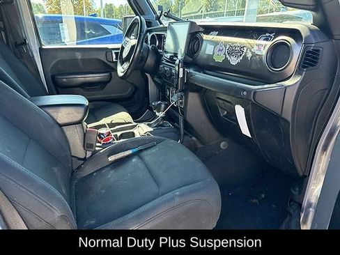 Used 2020 Jeep Gladiator Sport w/ Quick Order Package 24S AWD/4WD image 20
