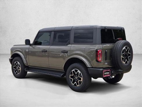 New 2026 Ford Bronco Outer Banks AWD/4WD image 8