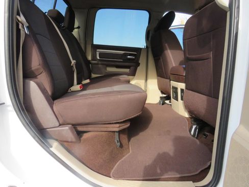 Used 2017 RAM 2500 Big Horn AWD/4WD image 22