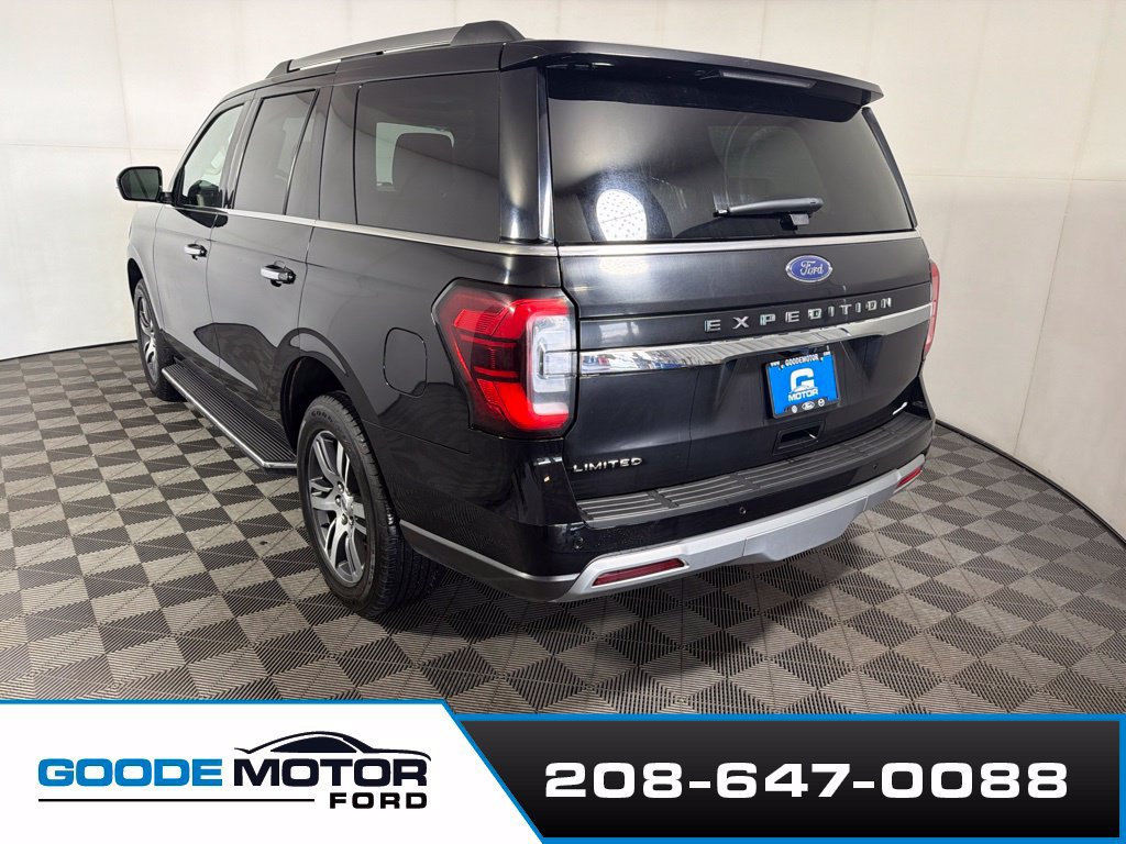 Used 2023 Ford Expedition Limited AWD/4WD image 5