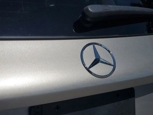 Used 2021 Mercedes-Benz GLC 300 4MATIC image 28