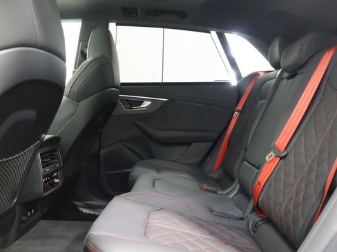 New 2026 Audi SQ8 Prestige image 27