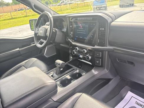 Used 2024 Ford F150 Lariat w/ Equipment Group 502A High AWD/4WD image 13