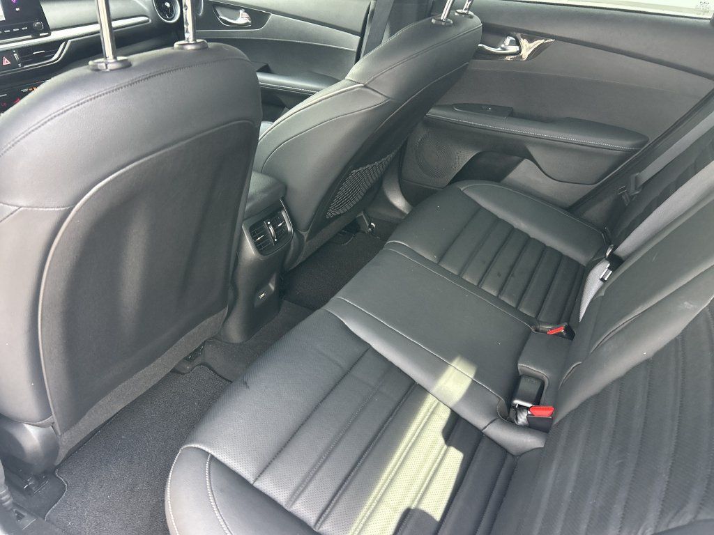 Used 2023 Kia Forte GT-Line w/ GT-Line Premium Package FWD image 30
