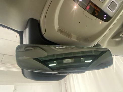 Used 2025 Volvo XC90 B5 Plus w/ Protection Package AWD/4WD image 25