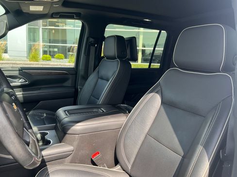 Used 2021 Chevrolet Suburban Premier AWD/4WD image 10