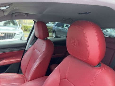 Used 2020 Alfa Romeo Stelvio RWD image 9