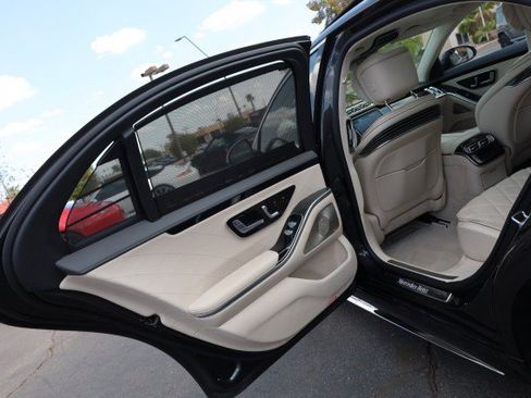 Used 2022 Mercedes-Benz S 580 4MATIC Sedan image 35