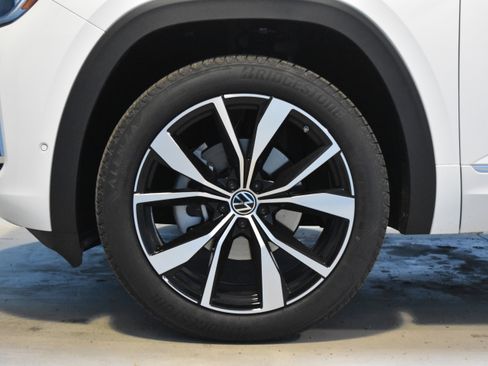 New 2026 Volkswagen Atlas SEL Premium R-Line image 20