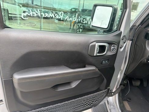 Used 2021 Jeep Wrangler Unlimited Sahara image 14