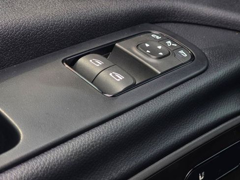 New 2026 Mercedes-Benz Sprinter 2500 image 32