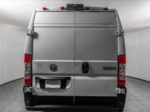 Used 2023 RAM ProMaster 2500 FWD image 6
