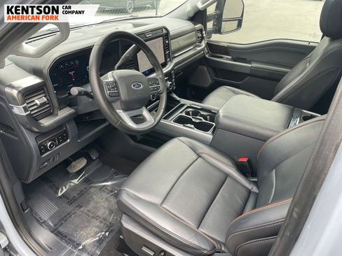 Used 2026 Ford F350 Lariat w/ Black Appearance Package AWD/4WD image 38