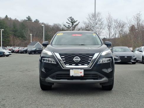 Certified 2023 Nissan Rogue SV image 2