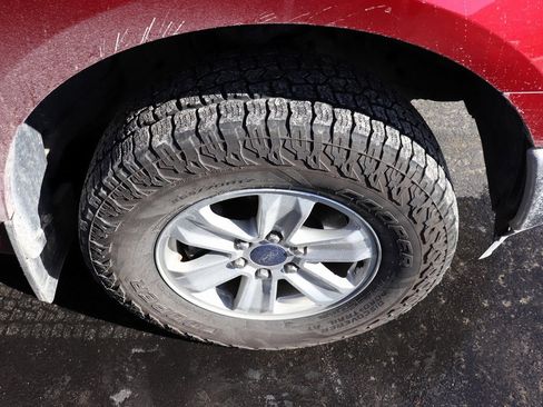 Used 2018 Ford F150 XLT image 4