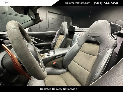 Used 2017 Chevrolet Corvette Z06 image 27