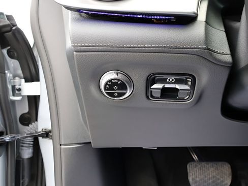 Certified 2023 Mercedes-Benz EQS 450+ 4MATIC Sedan image 36