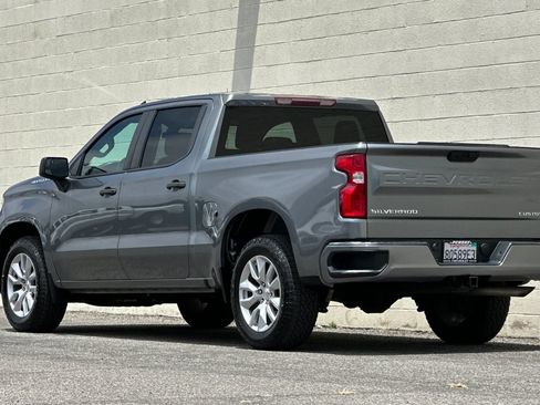 Certified 2021 Chevrolet Silverado 1500 Custom RWD image 6