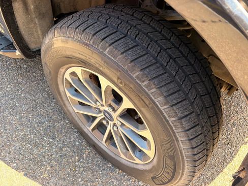 Used 2016 Ford F150 XLT w/ Equipment Group 301A Mid RWD image 23
