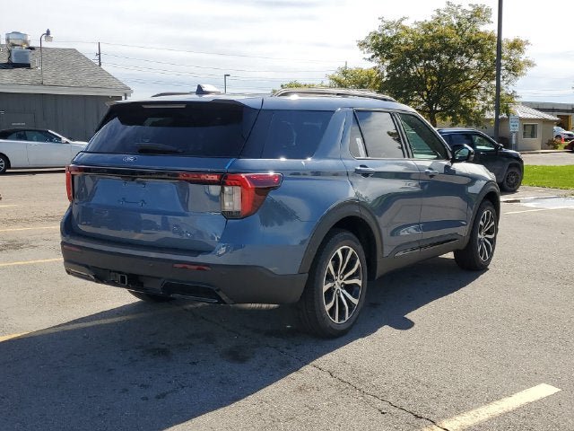New 2027 Ford Explorer ST-Line AWD/4WD image 4