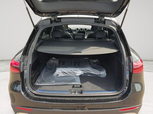 Used 2026 Mercedes-Benz GLC 300 4MATIC image 7