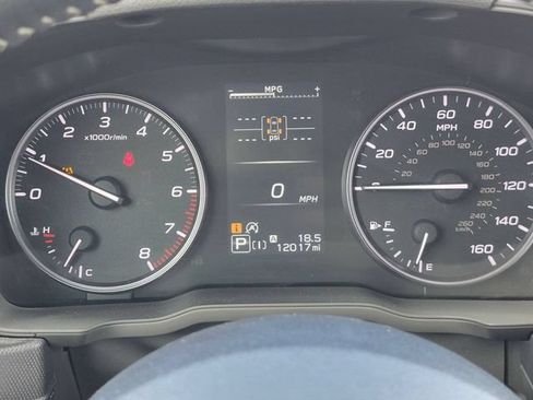 Used 2025 Subaru Forester Premium AWD/4WD image 12