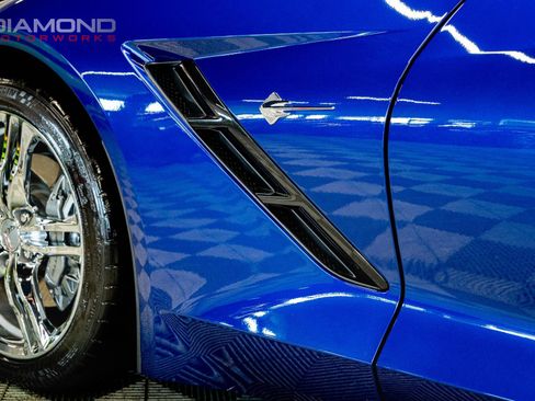 Used 2016 Chevrolet Corvette Stingray 2LT w/ 2LT Preferred Equipment Group image 32