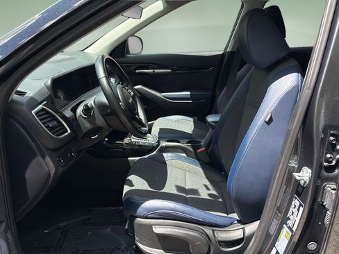 Used 2024 Kia Seltos S AWD/4WD image 11