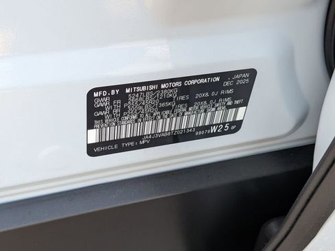 New 2026 Mitsubishi Outlander SE image 36