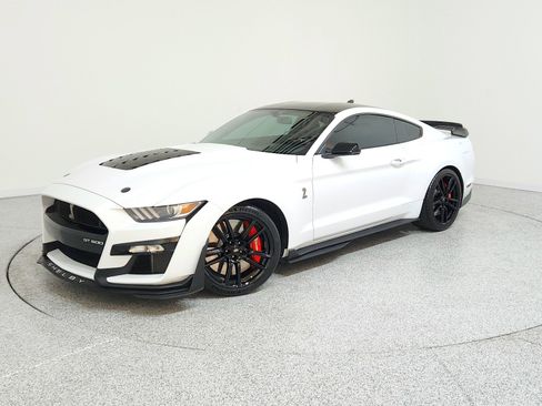 Used 2021 Ford Mustang Shelby GT500 w/ Technology Package image 1
