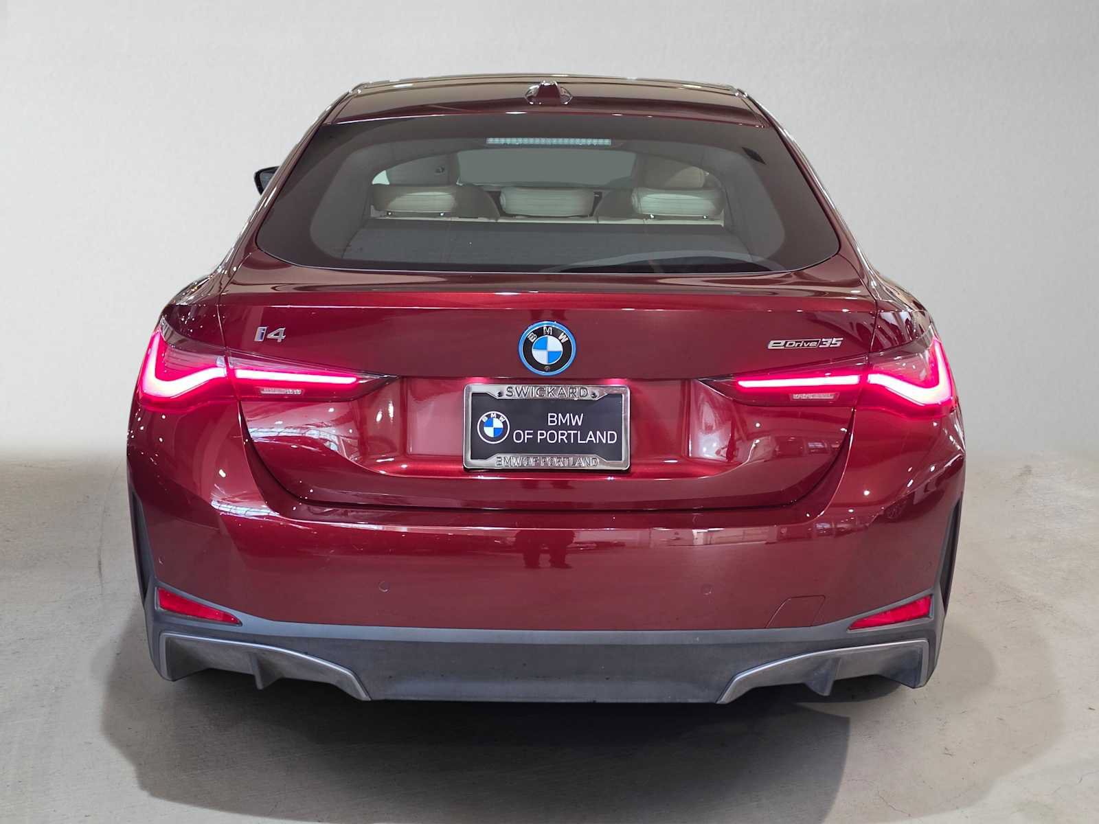 Used 2023 BMW i4 eDrive35 RWD image 4