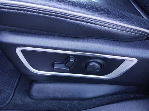 Used 2022 RAM 1500 Laramie image 31