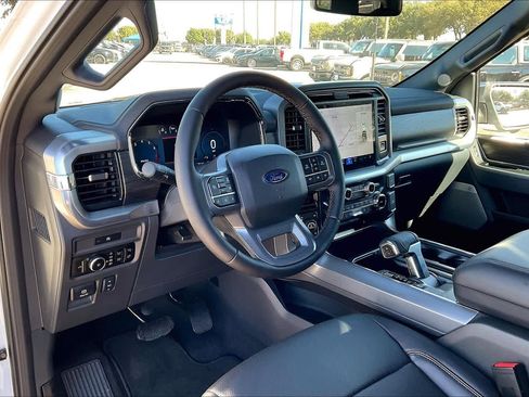 New 2025 Ford F150 Lariat image 8
