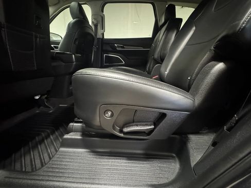 Used 2020 Kia Telluride S FWD image 33
