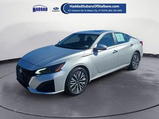 Used 2024 Nissan Altima 2.5 SV w/ SV Premium Package AWD/4WD video 1