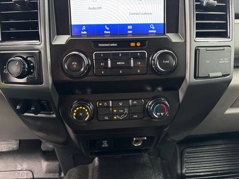 Used 2022 Ford F350 XLT image 25