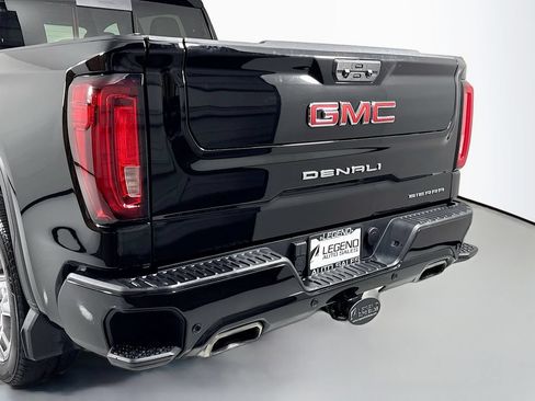 Used 2024 GMC Sierra 1500 Denali AWD/4WD image 9