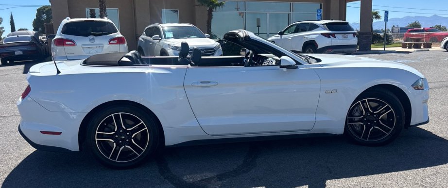 Used 2020 Ford Mustang GT Premium RWD image 3