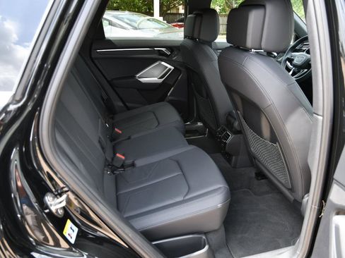 Used 2025 Audi Q3 2.0T Premium AWD/4WD image 29