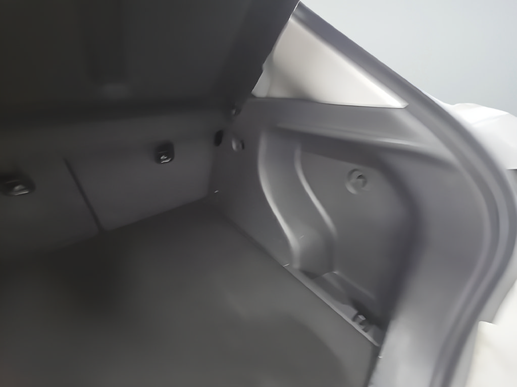 Certified 2025 Hyundai Kona SEL FWD image 21