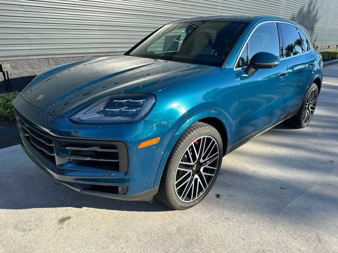 Certified 2026 Porsche Cayenne S AWD/4WD image 7