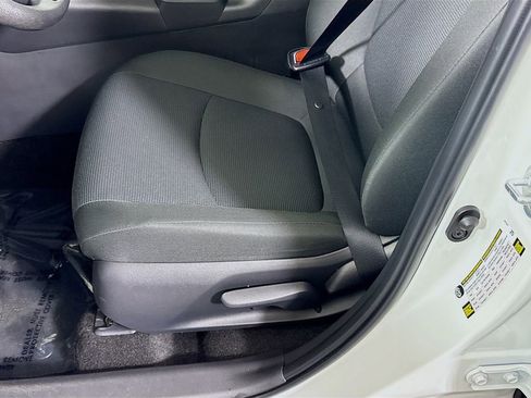 Certified 2025 Toyota RAV4 LE AWD/4WD image 23