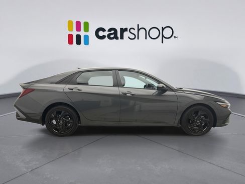 Used 2026 Hyundai Elantra Sport FWD image 6