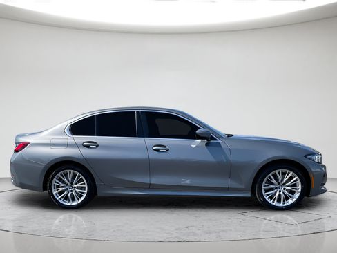 Used 2024 BMW 330i xDrive Sedan w/ Convenience Package AWD/4WD image 2